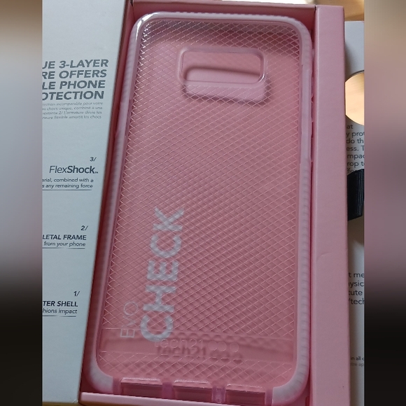 Tech 21 Evo Check Samsung Galaxy S8+ With Flexshock Rose Tint/White - Picture 6 of 9